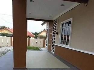 Glg Klia Transit House Villa Sepang Chalet